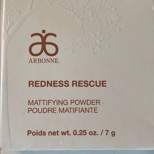 Arbonne Redness Rescue Mattifying Powder